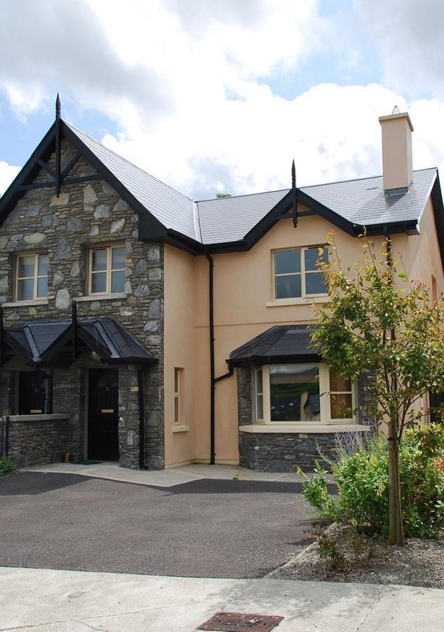 Foleys Ardmullen Townhouses เคนแมร์ ภายนอก รูปภาพ